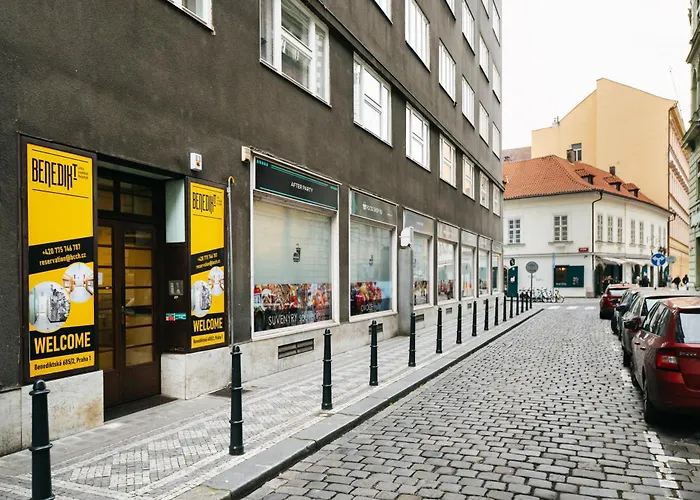 Benedikt Center *