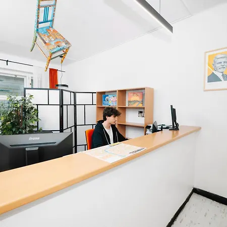 Benedikt Center Прага