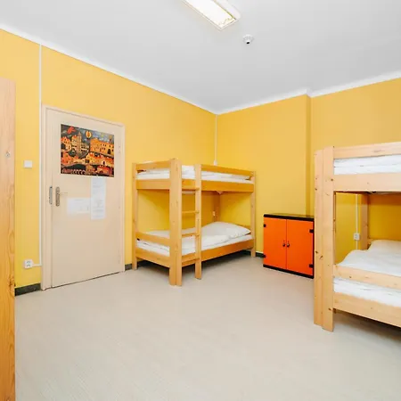 Benedikt Center Прага