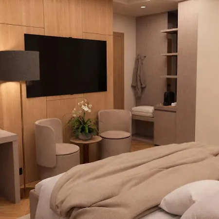 Hotel The Benedict Boutique Old Town 4*