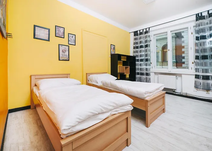 Benedikt Center * Praag