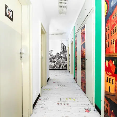 Benedikt Center Hostel Prague